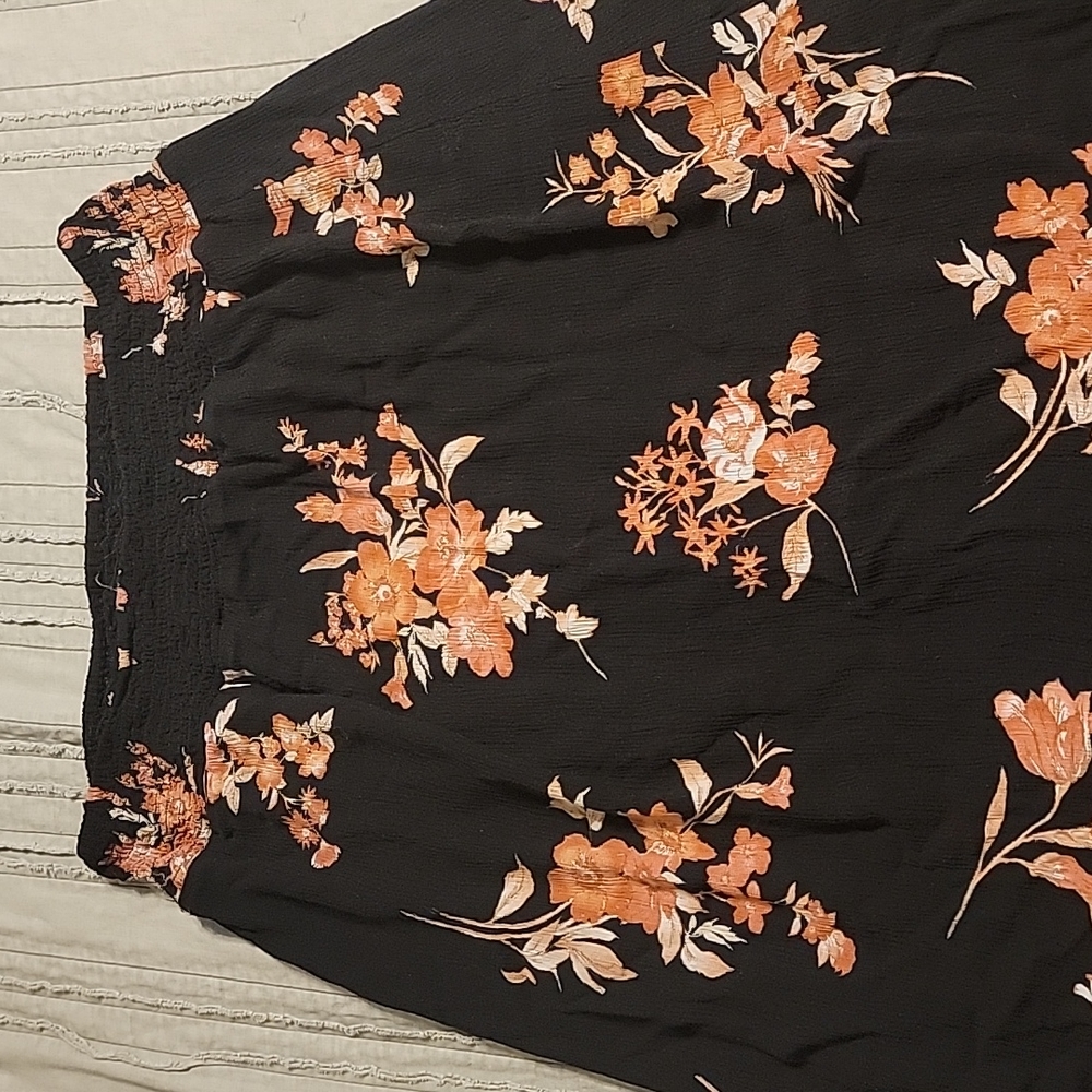 Black and floral boho skirt size XL BOBEAU
